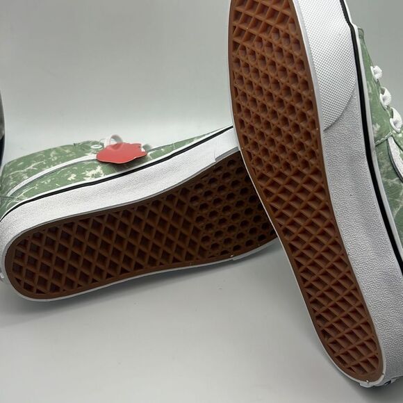 Vans Sk8-Hi Shoes-NWT- Men 7 / women 8.5 - Picture 4 of 4